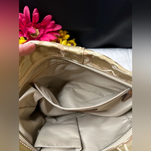 Super Classic Coach F13980 Carly Optic Signature Handbag w/Leather Strap & Trim - Picture 11 of 16